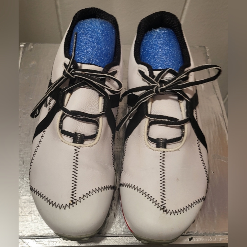 Footjoy  Golf   Shoes   Size  7 1/2  W